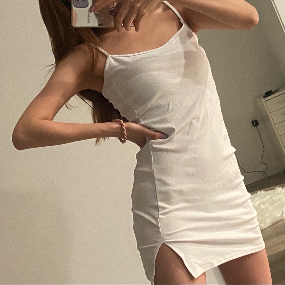 White mini bodycon dress